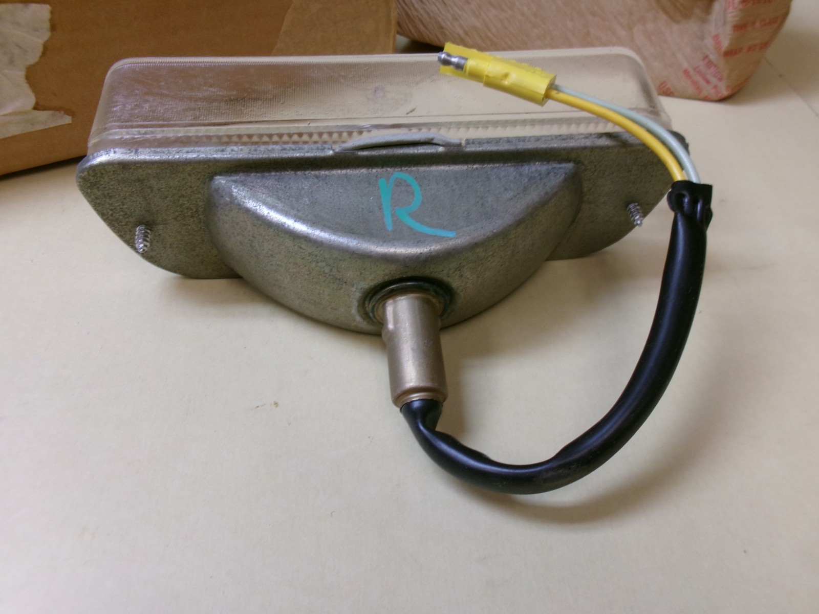 Mopar 3895638 Indicator Park Lamp , RH , 1972-1980