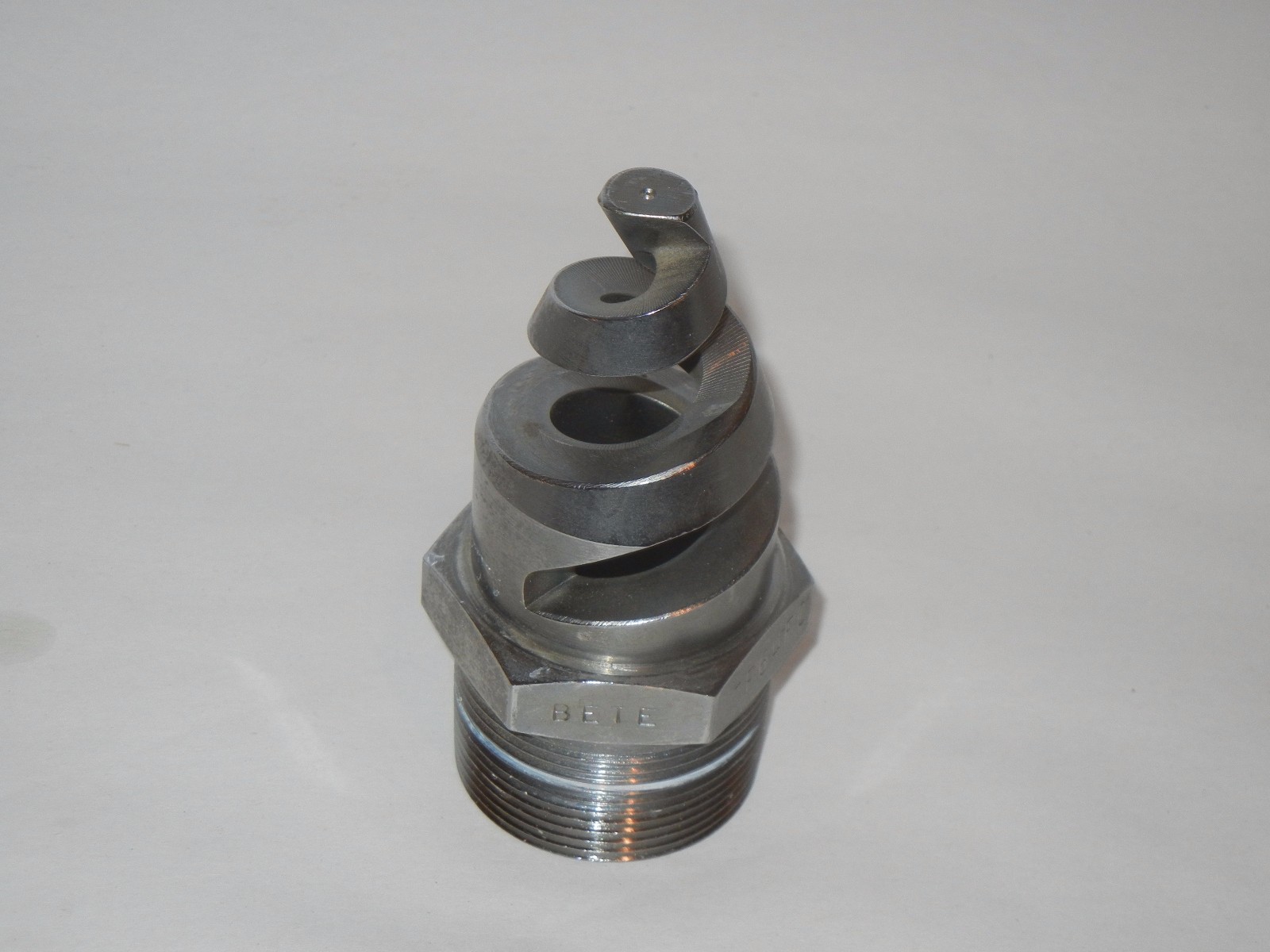 BETE TF56FC FULL CONE SPIRALS 1 3/4″ MALE STAINLESS STEEL
