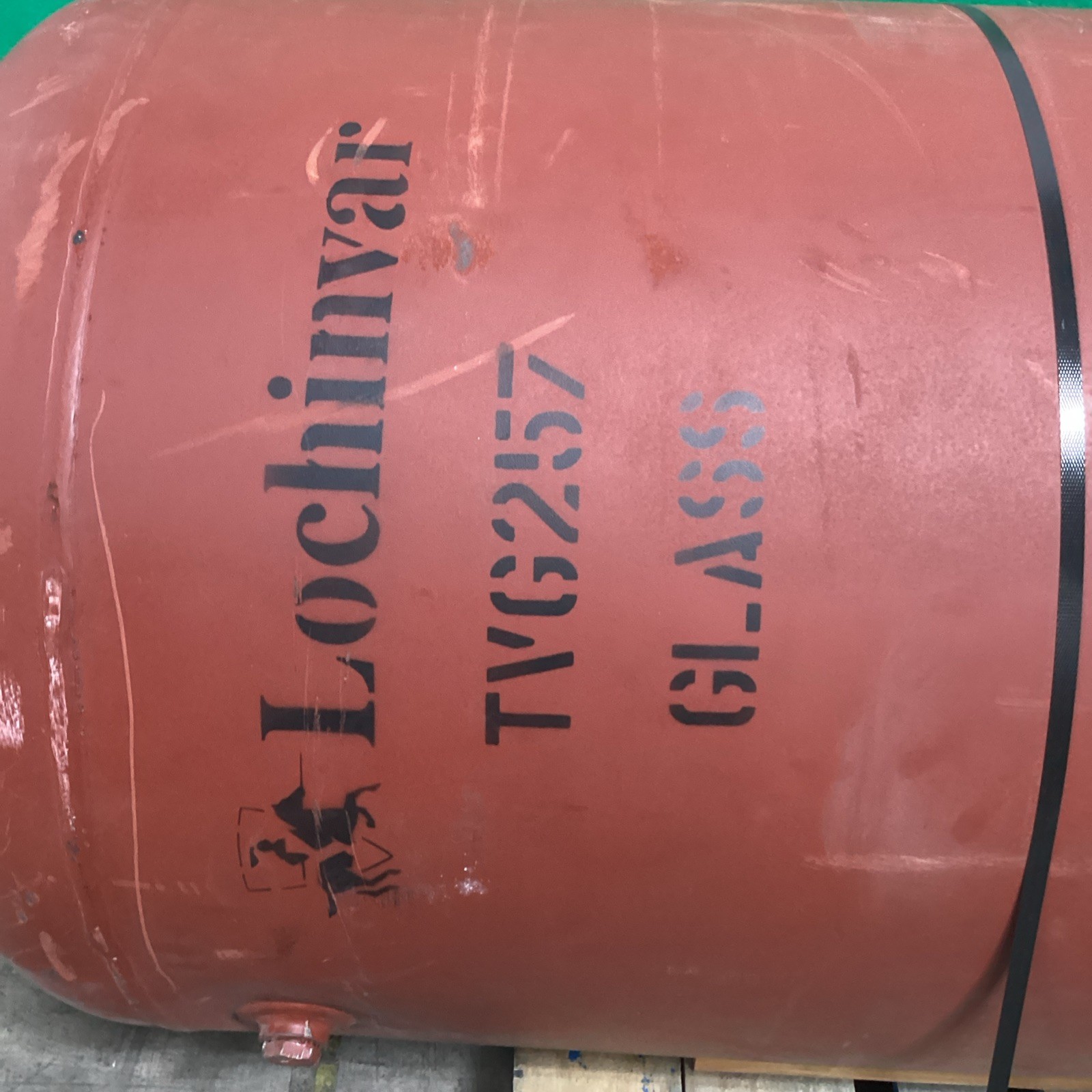 Lochinvar TVG257 257 Gallon Glass Lined Vertical Storage Tank