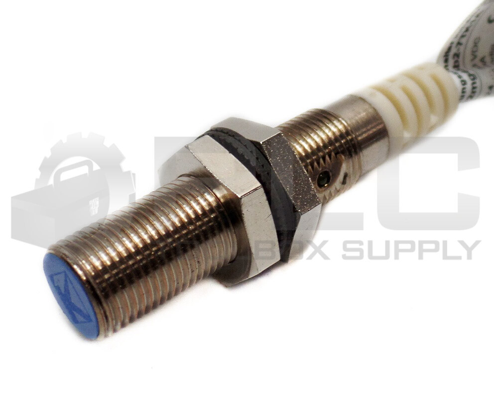 NEW KLASCHKA IAD-12MG45B2-7TK1A SENSOR