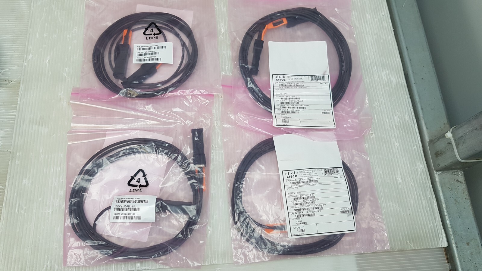4pcs Cisco 37-0961-03 10GBASE-CU SFP+ 3 Meter Twinax Cable