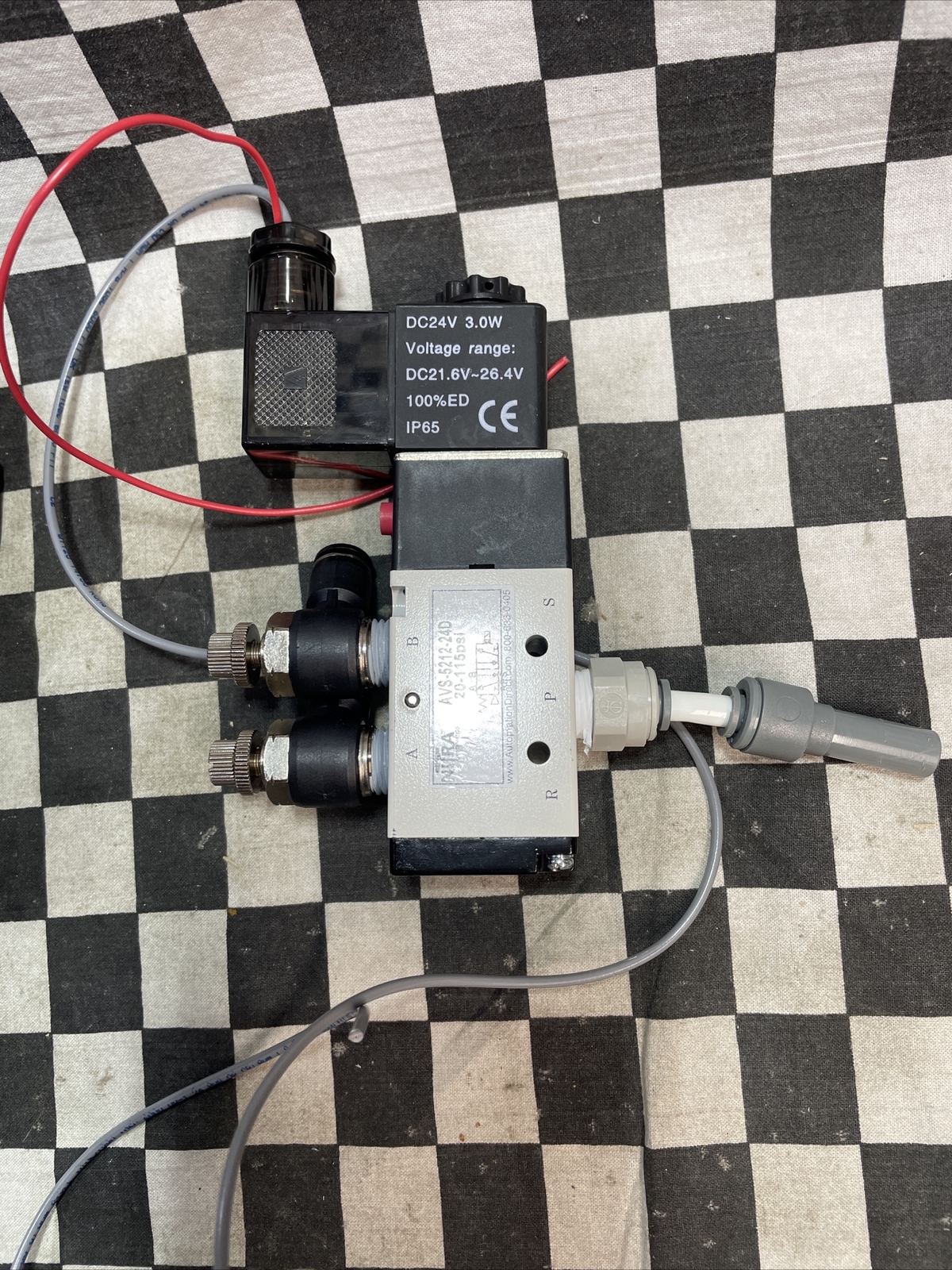 SMC NAR2000-N01, VQZ1151-5LO and AVS-5212-24D, Solenoid valve, SHIPSAMEDAY#136HW
