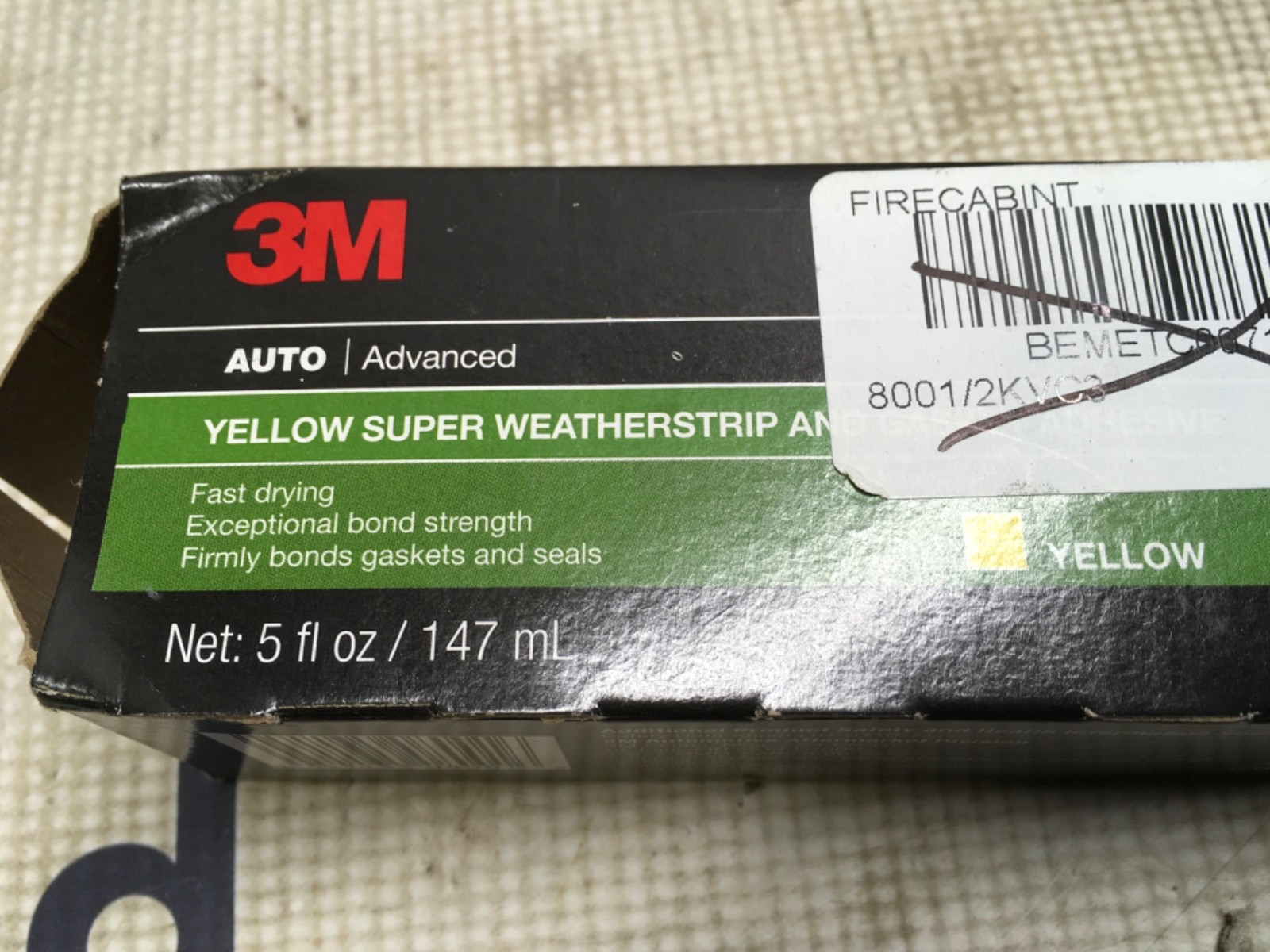 3M Auto Advanced yellow super weatherstrip and gasket adhesive, NOS, LG-4601