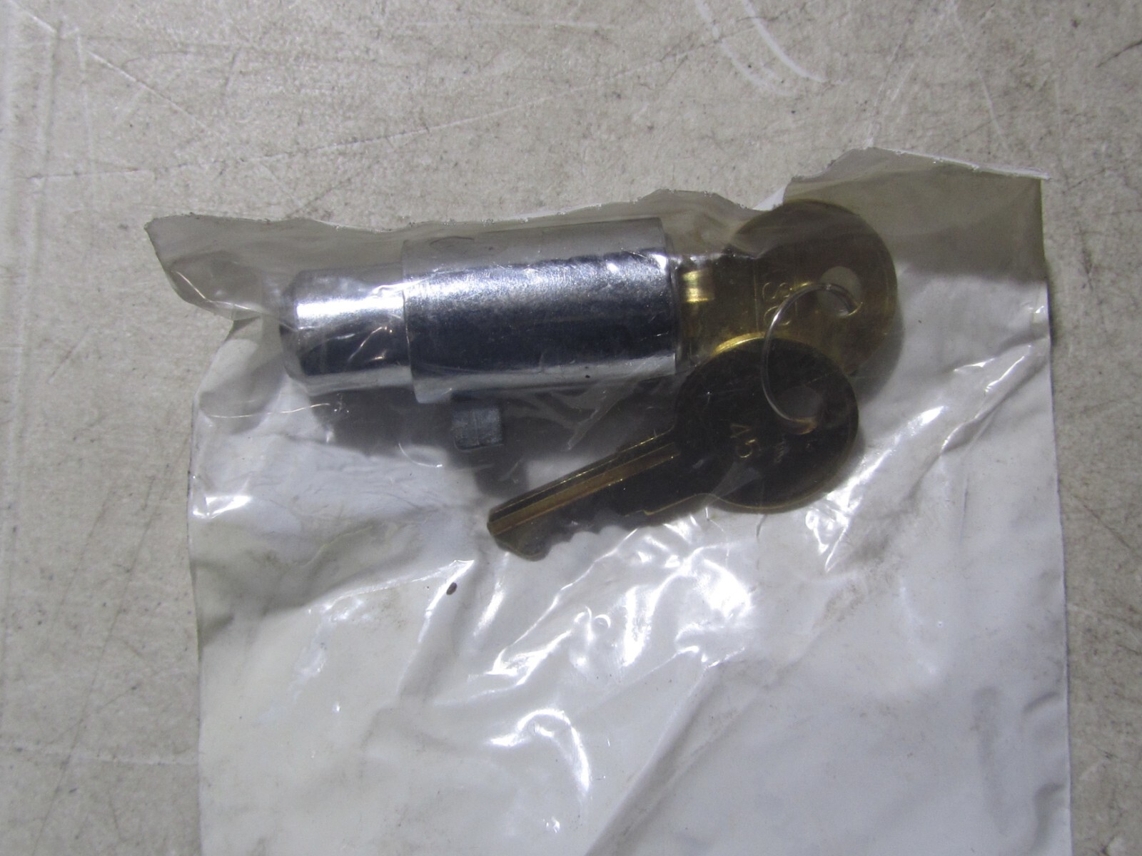 NEW GENUINE Kason 90060SS009045 Cylinder Locks w Keys Door Hardware #45 Keys