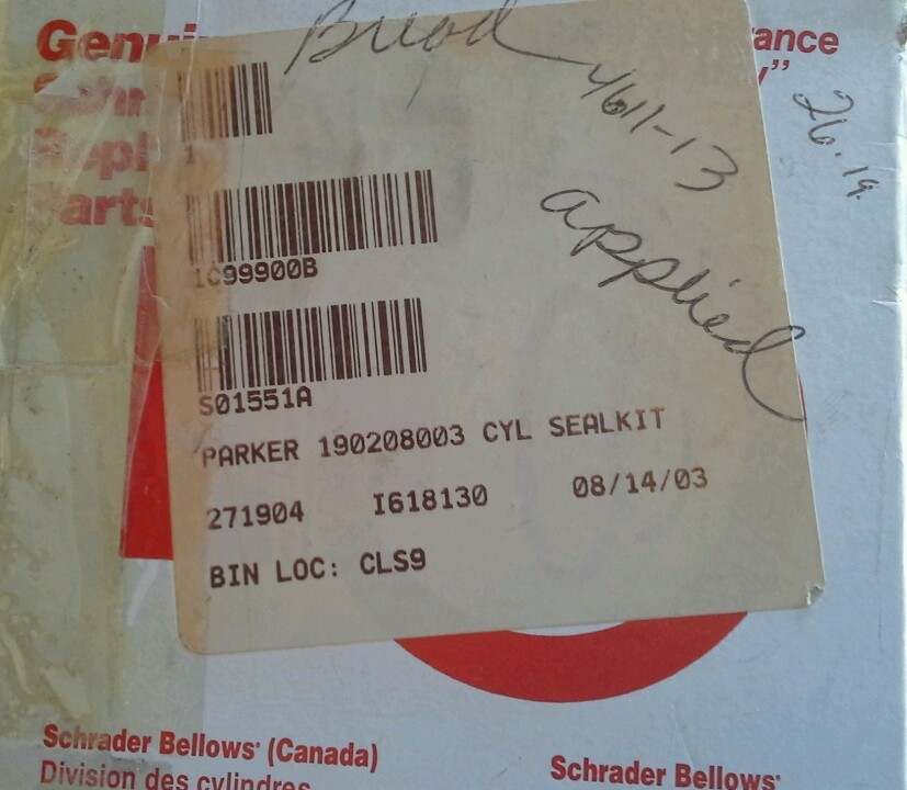 SCHRADER BELLOWS 190208003 Cylinder Seal Kit