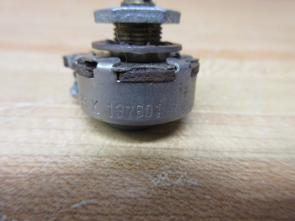 Part RV-39-K Potentiometer 137601