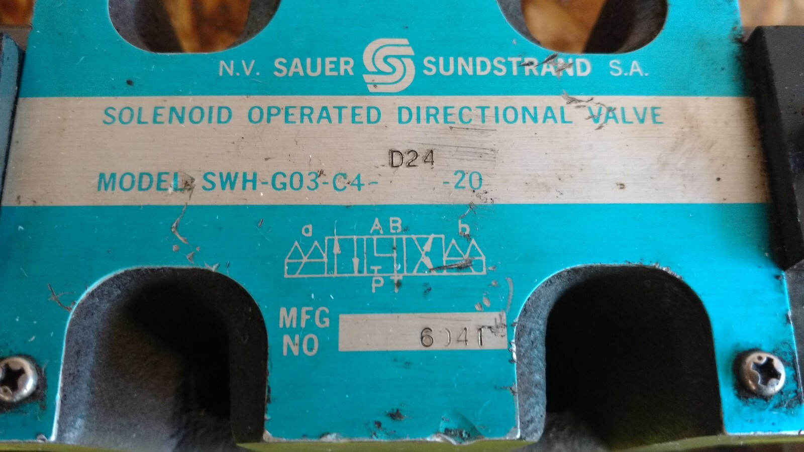 NORTHMAN SWH-G03-C-4-D24-20 – DIRECTIONAL VALVE