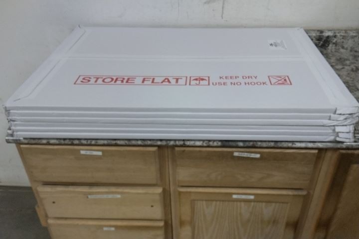 Brand Name 5KDD4 24 Pk 36 In Overall Length 24 In Overall Width Tacky Floor Mat
