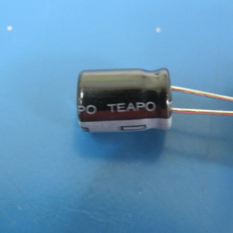 TEAPO KSJ477M010S1A5G11K Qty of 25 per Lot COND. ELETTR. 470 uF 10V 20% 105C 10