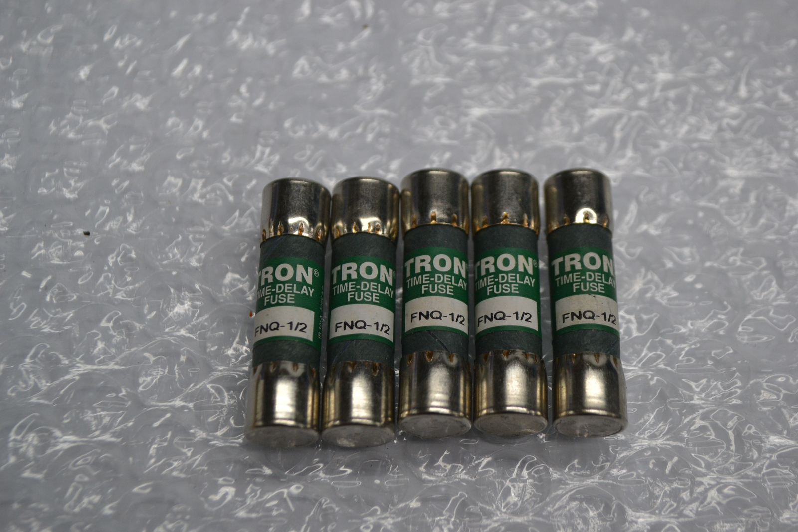 TRON FNQ-1/2 FUSE LOT OF 5 NSNP