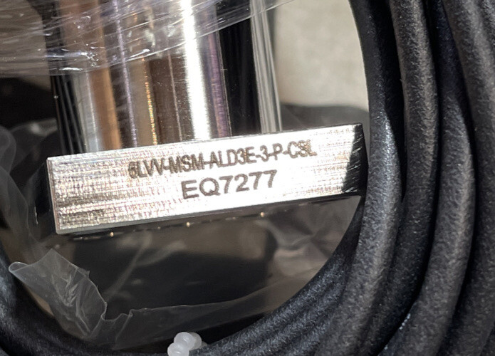Swagelok VIM 6LVV-MSM-ALD3E-3-P-C9L & BALLUFF BES516-3007-E4-C-PU-05, #1215P17