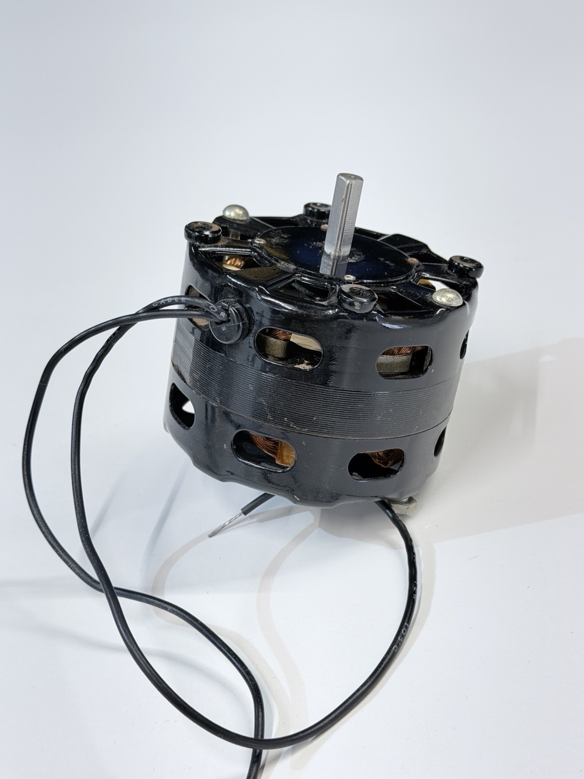 Universal Electric Co. Motor Model 563-008 – 115V – .55A 1000 rpm no box