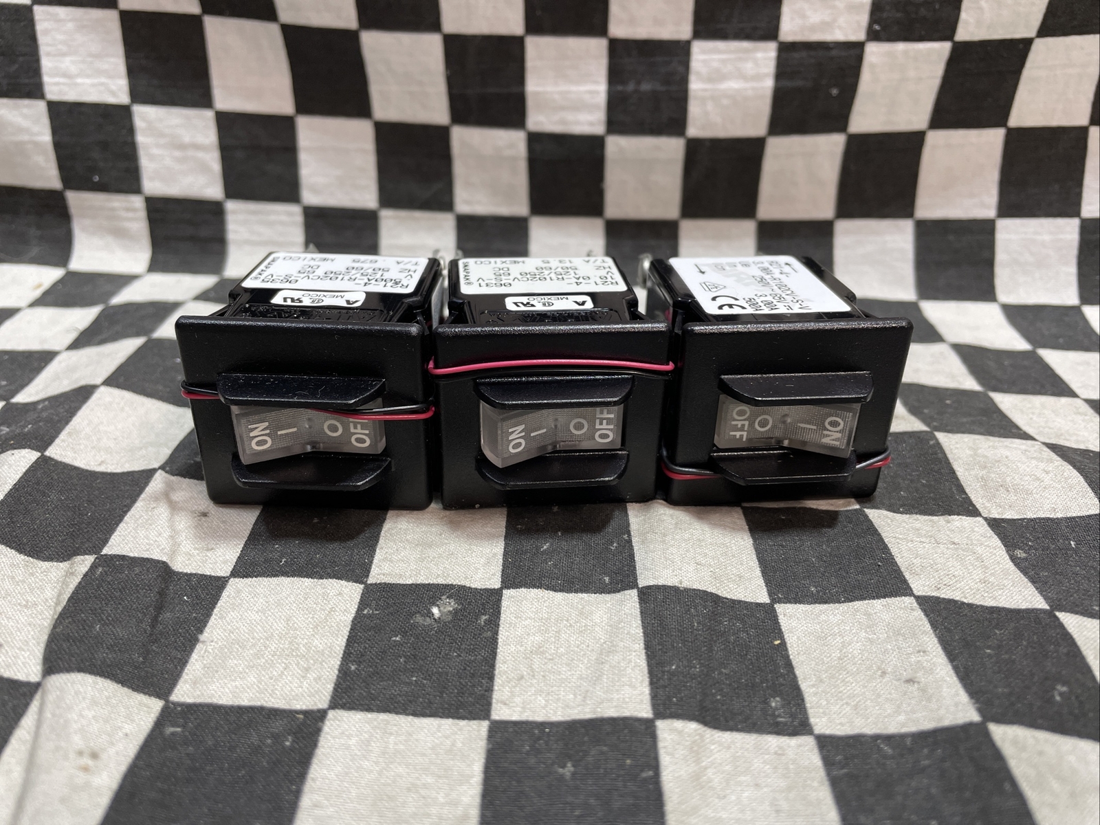 AIR R21-4-3.00A-R102CV-S-V R21-4-.500A-R102CV-S-V R21-4-3.00A-R102CV-S-V #1473Q8