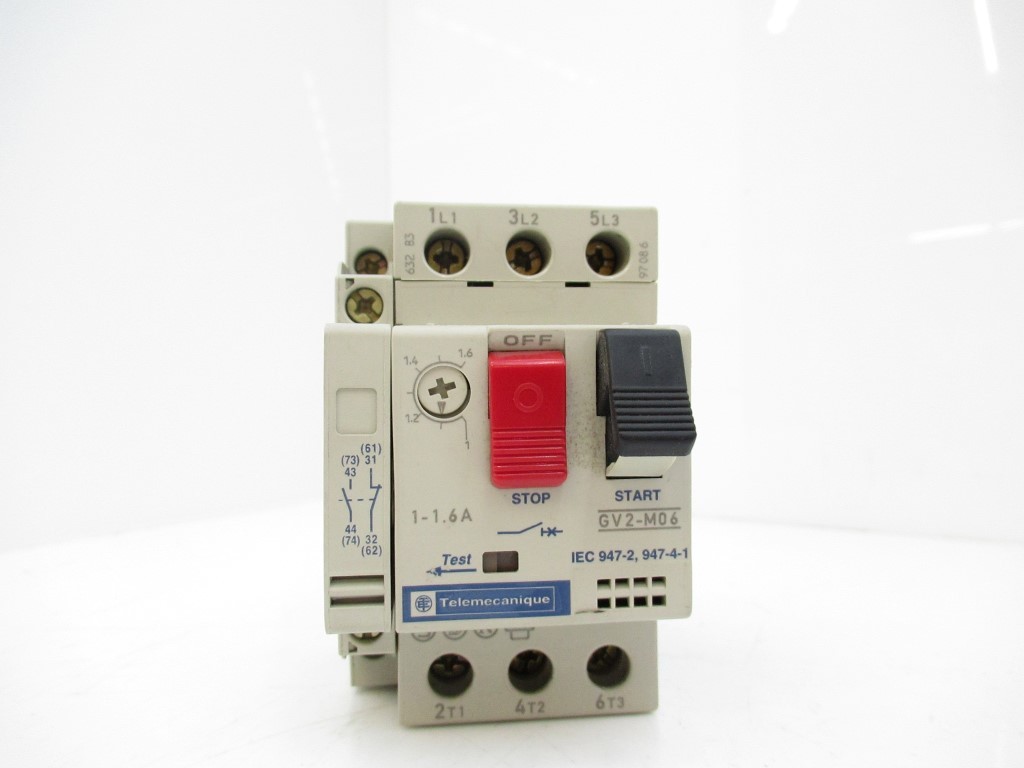 Schneider Telemecanique GV2-M06 Motor Starter W/ GV2AN11 Auxiliary Contact