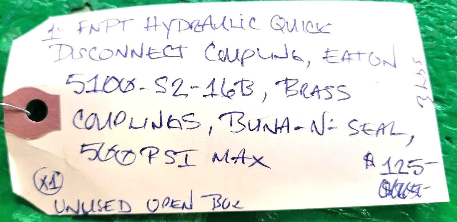6️⃣EATON FNPT HYDRAULIC QUICK CONNECT COUPLING PESSCO IS OFFERING 1 W052326-2 🗽
