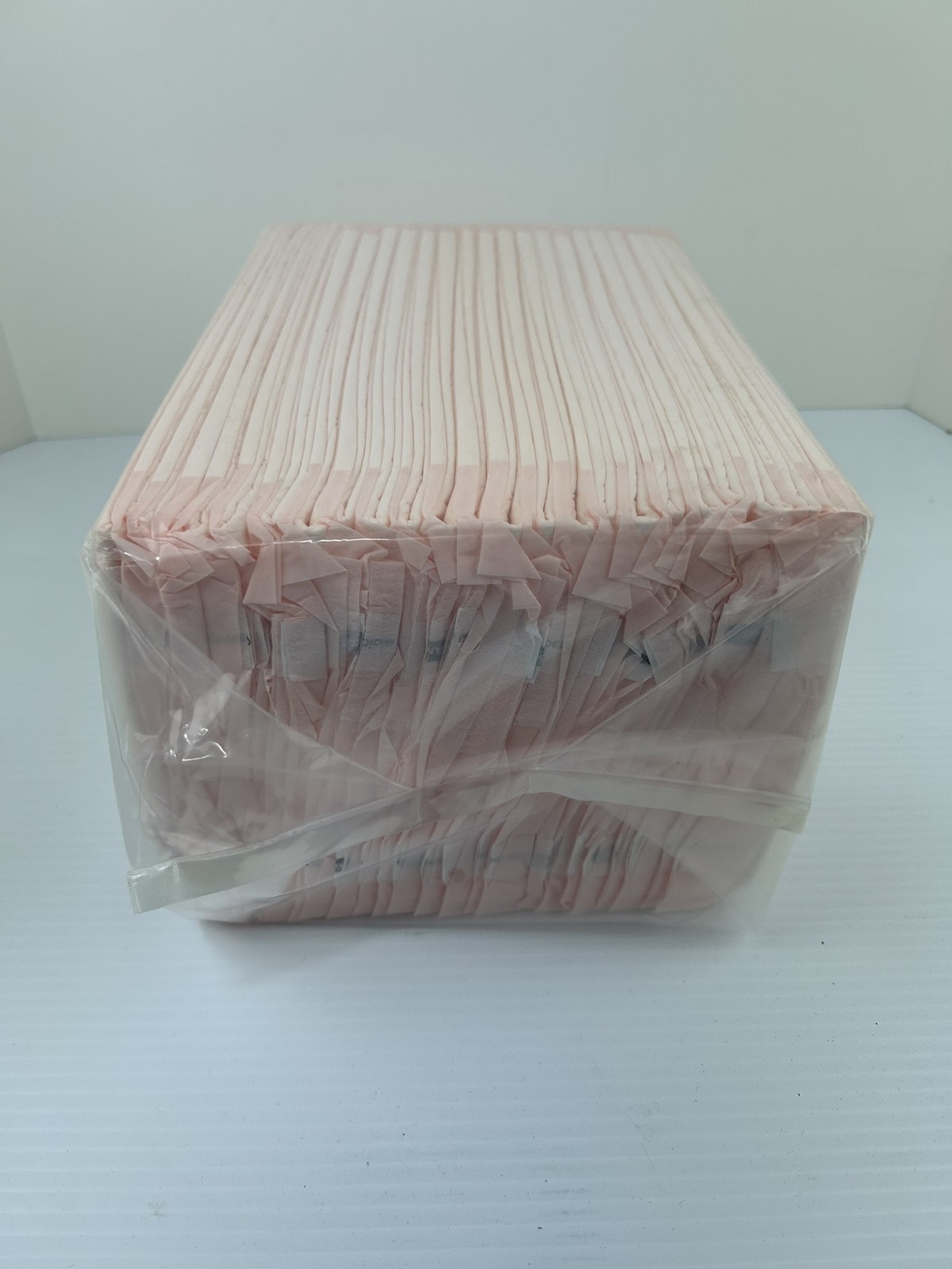 Curera INC 2336EXS Disposable Underpads 23″ x 36″ – Lot of 100