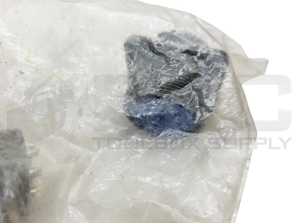 SEALED NEW BAG OF 2 AMPHENOL 97-3102A22-23S CIRCULAR CONNECTOR