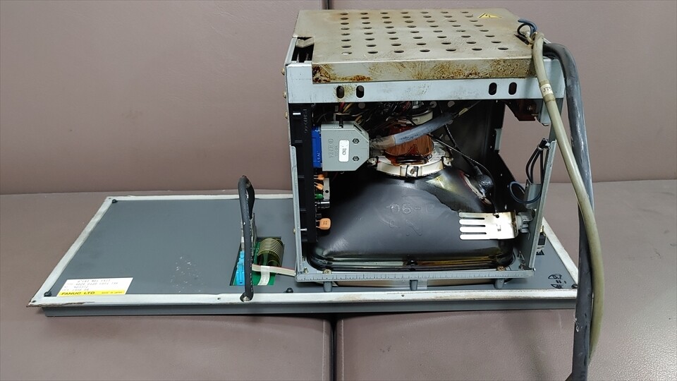FANUC 160-T Operation panel CRT MDI Monitor control A02B-0120-C051