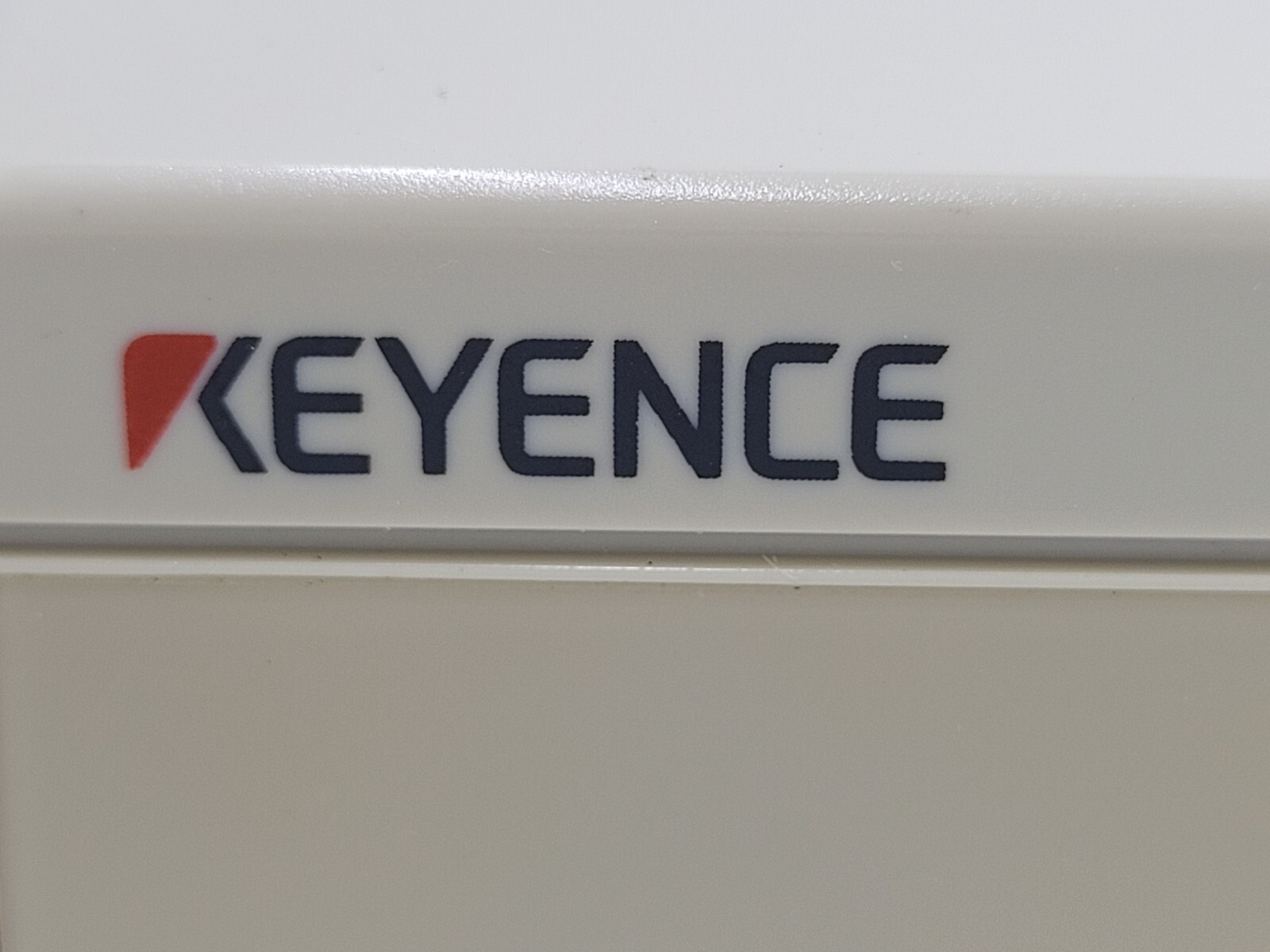 KEYENCE LT-V201 USED