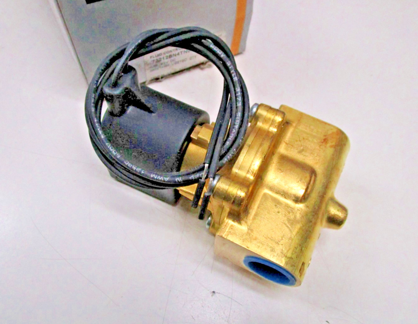 Parker Fluid Controls 73212BN4TN00N0L111C1 Solenoid Valve 12V DC 1/2 NC