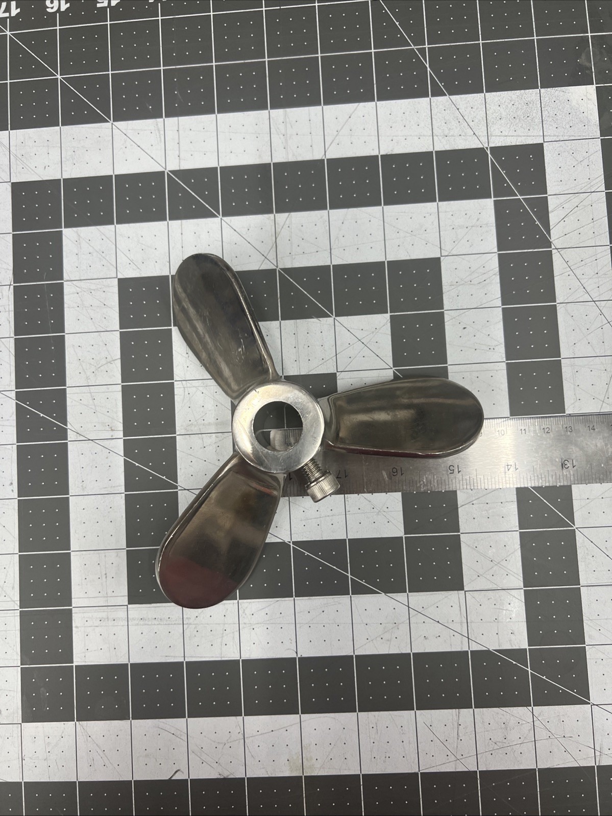 Stainless Steel Mixing Agitator Propeller 20mm Shaft Bore 175mm Diameter 3 Blade