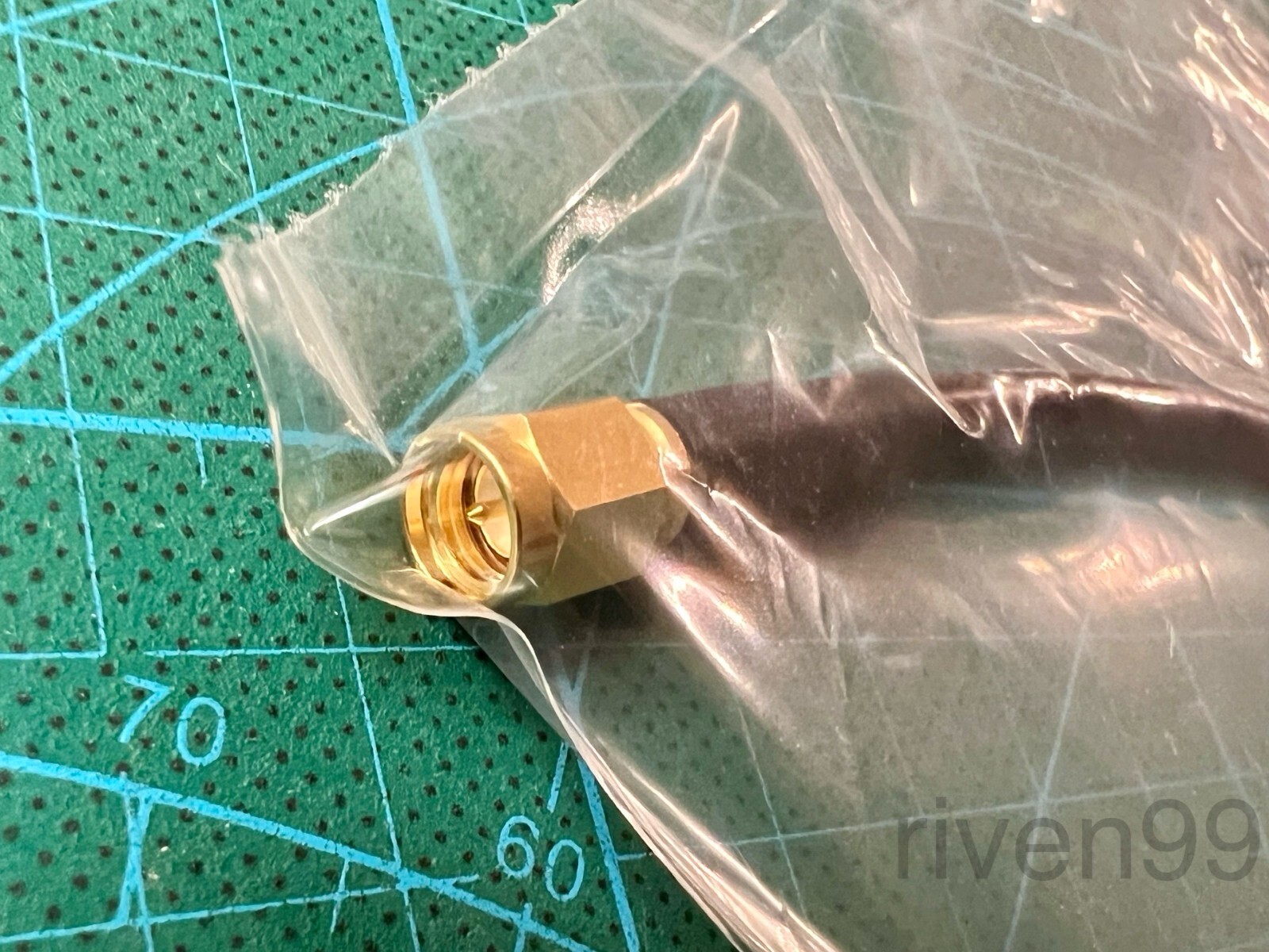 Amphenol RF LMR-195 6GHz Coaxial Cable SMA Male Plug to Male, 0.25m (9.84in)
