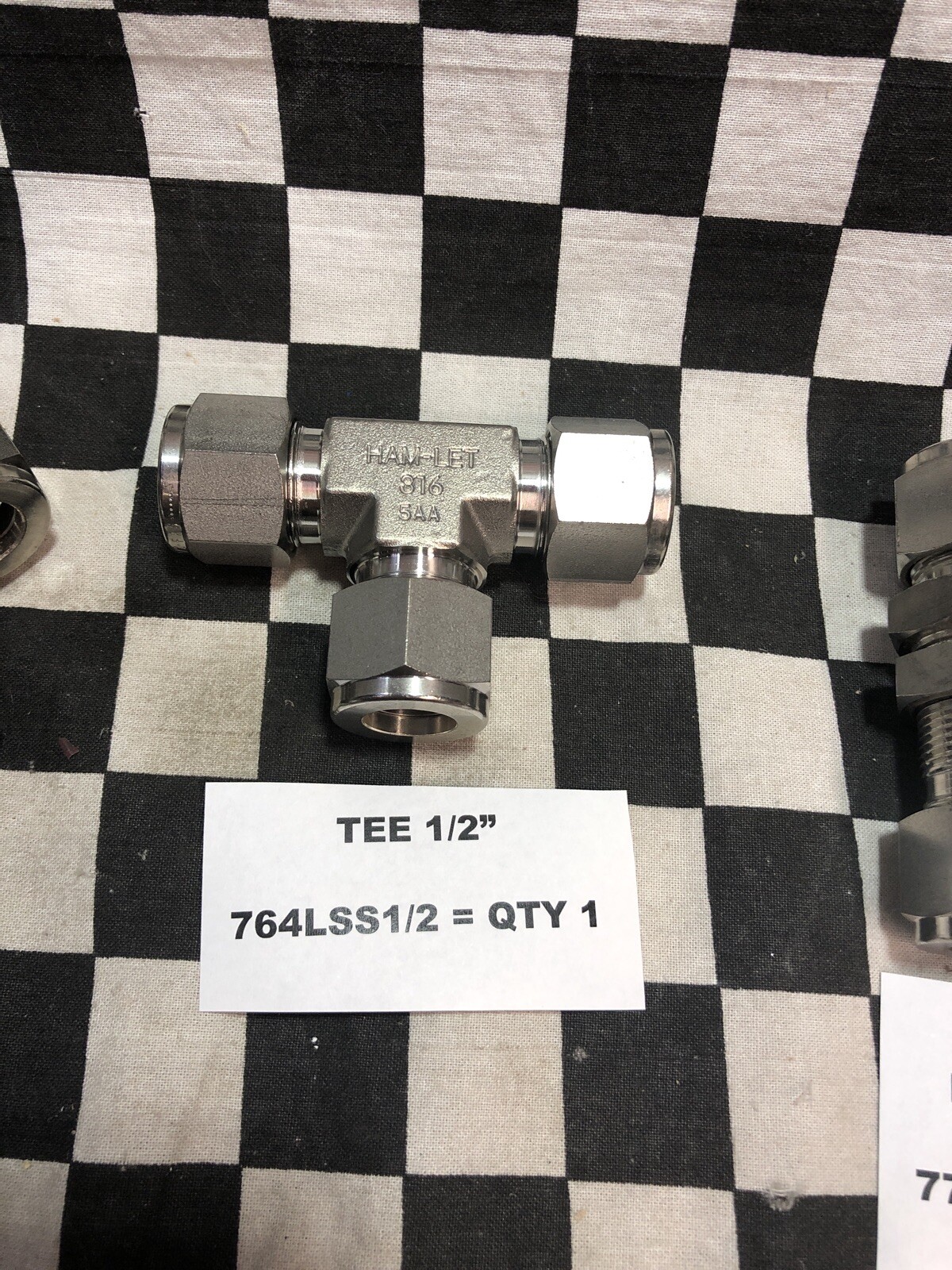 LOT OF 9 HAM LET TEE UNION ELBOW 1/2″, 765LSS1/2, 764LSS1/2, 774LSS1/2 #120Q7
