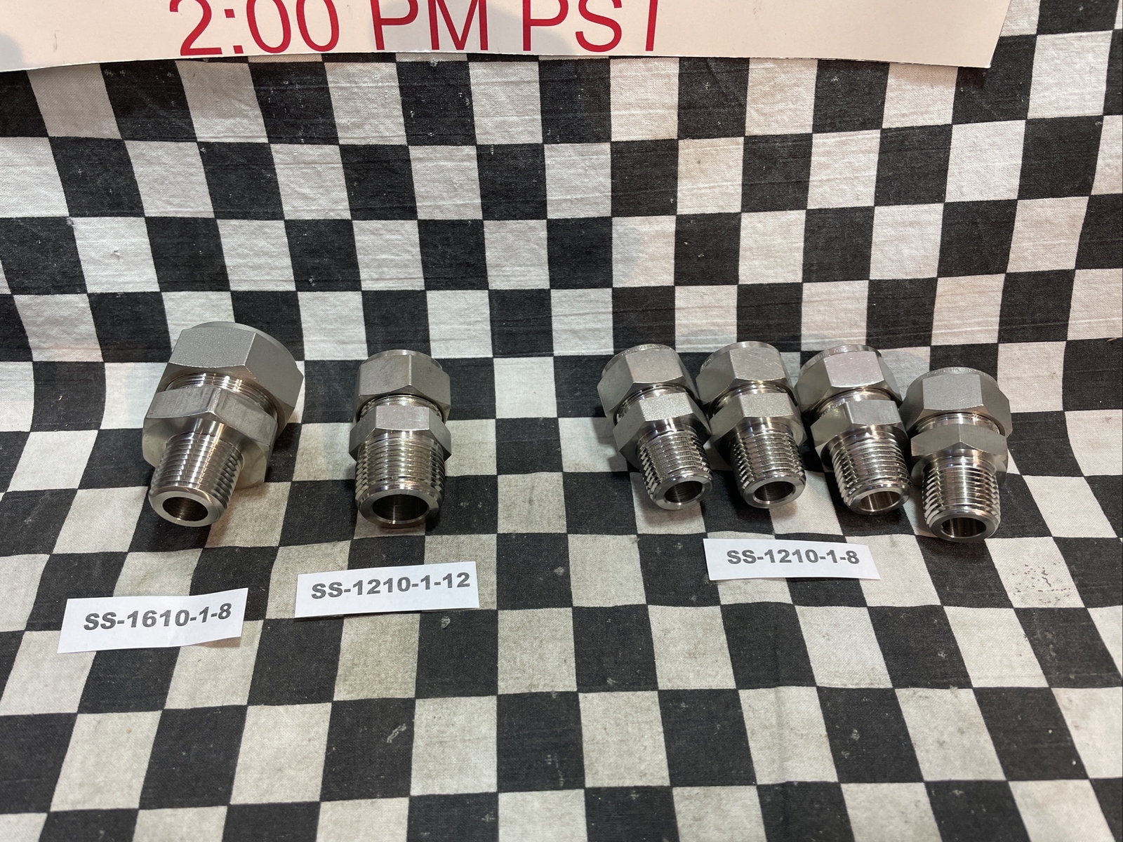 SWAGELOK SS-1610-1-8, SS-1210-1-8, SS-1210-1-12, MALE CONNECTOR, LOT OF 6#1176Z2
