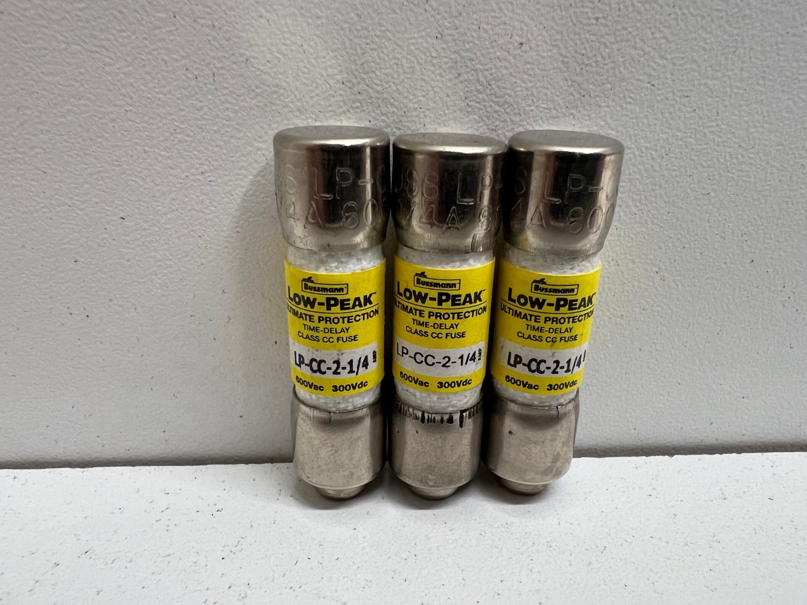 LOT OF (3) NEW OLD STOCK! BUSSMANN 2-1/4A 600V TIME DELAY FUSES LP-CC-2-1/4