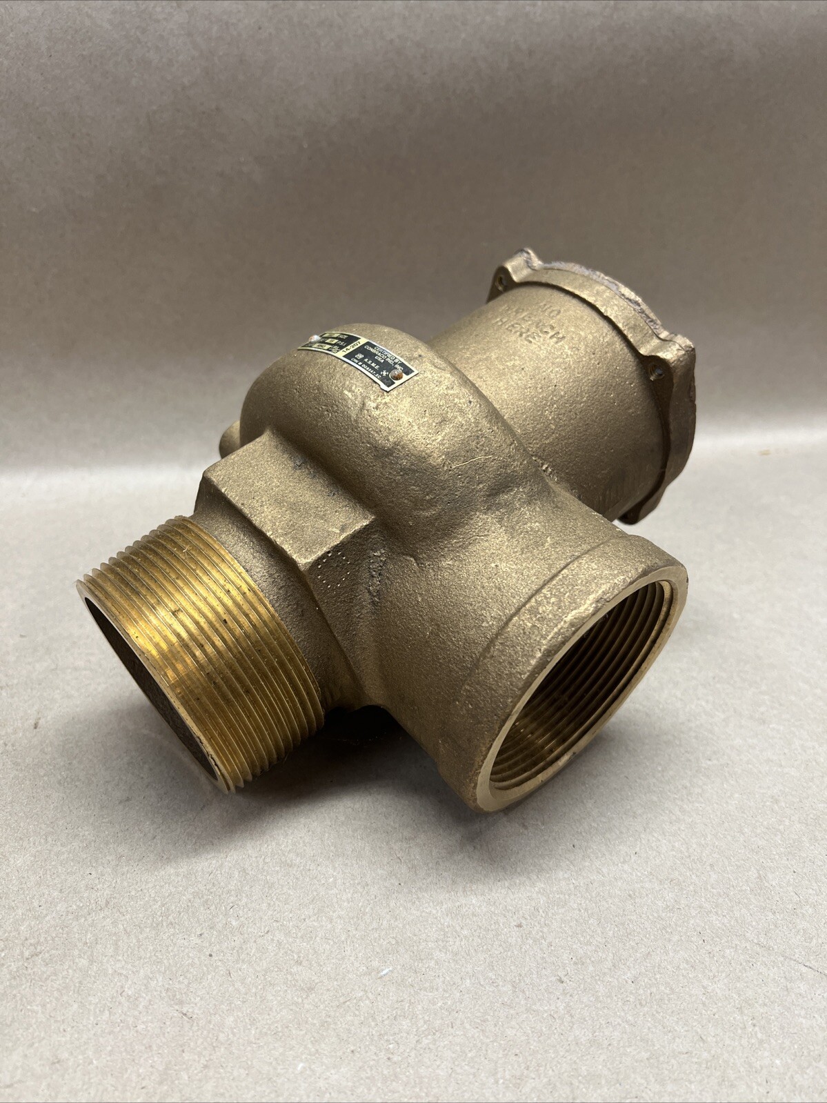 Conbraco 3″ Inlet, 3″ Outlet, High Capacity Steam Valve 15 Max psi, Bronze