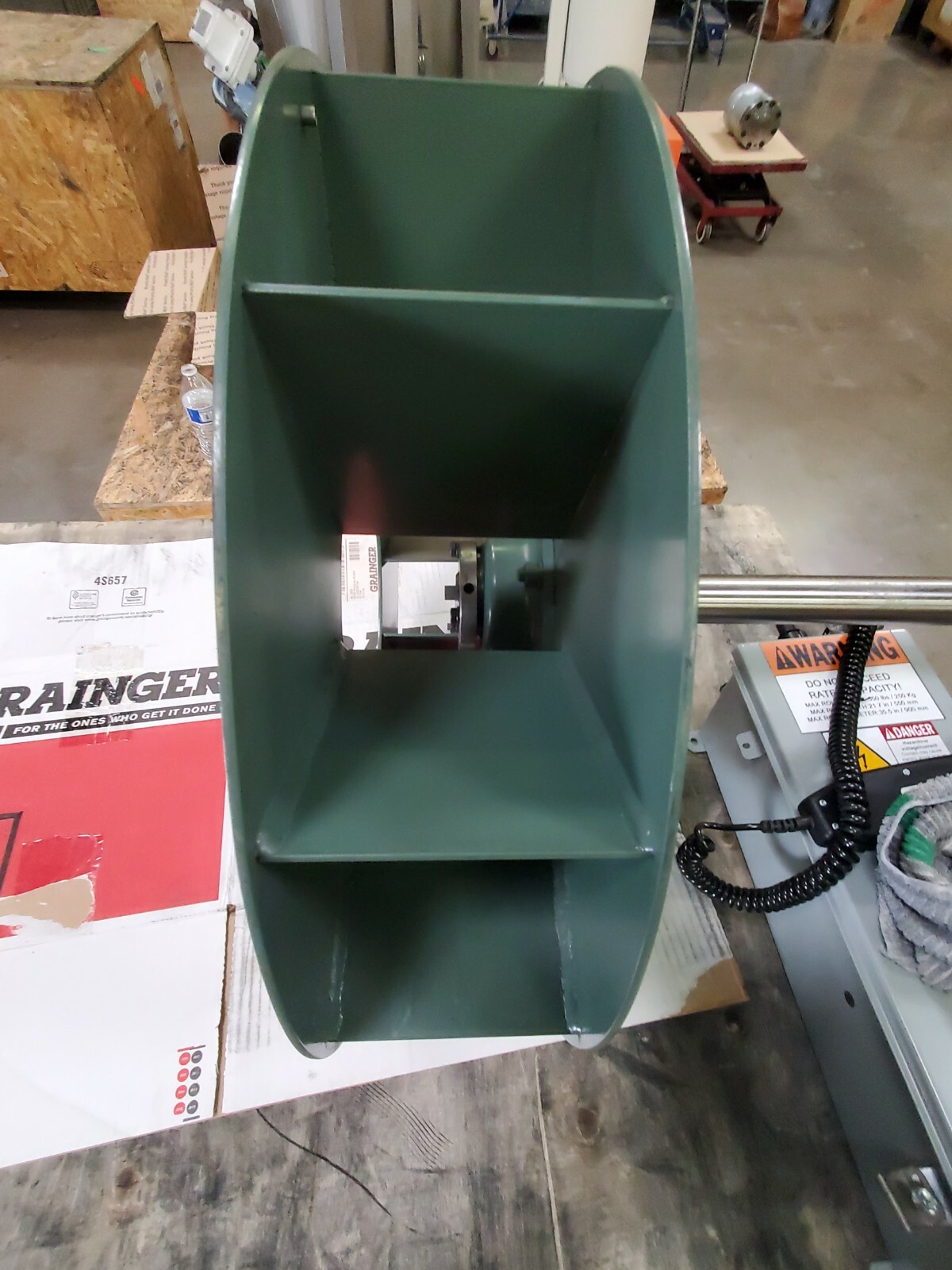 Fan Wheel & Shaft Assembly 21 1/2″ x 21 1/2″ x 5″ Pole 1 1/2″X 1 1/2″ X 30 INCH