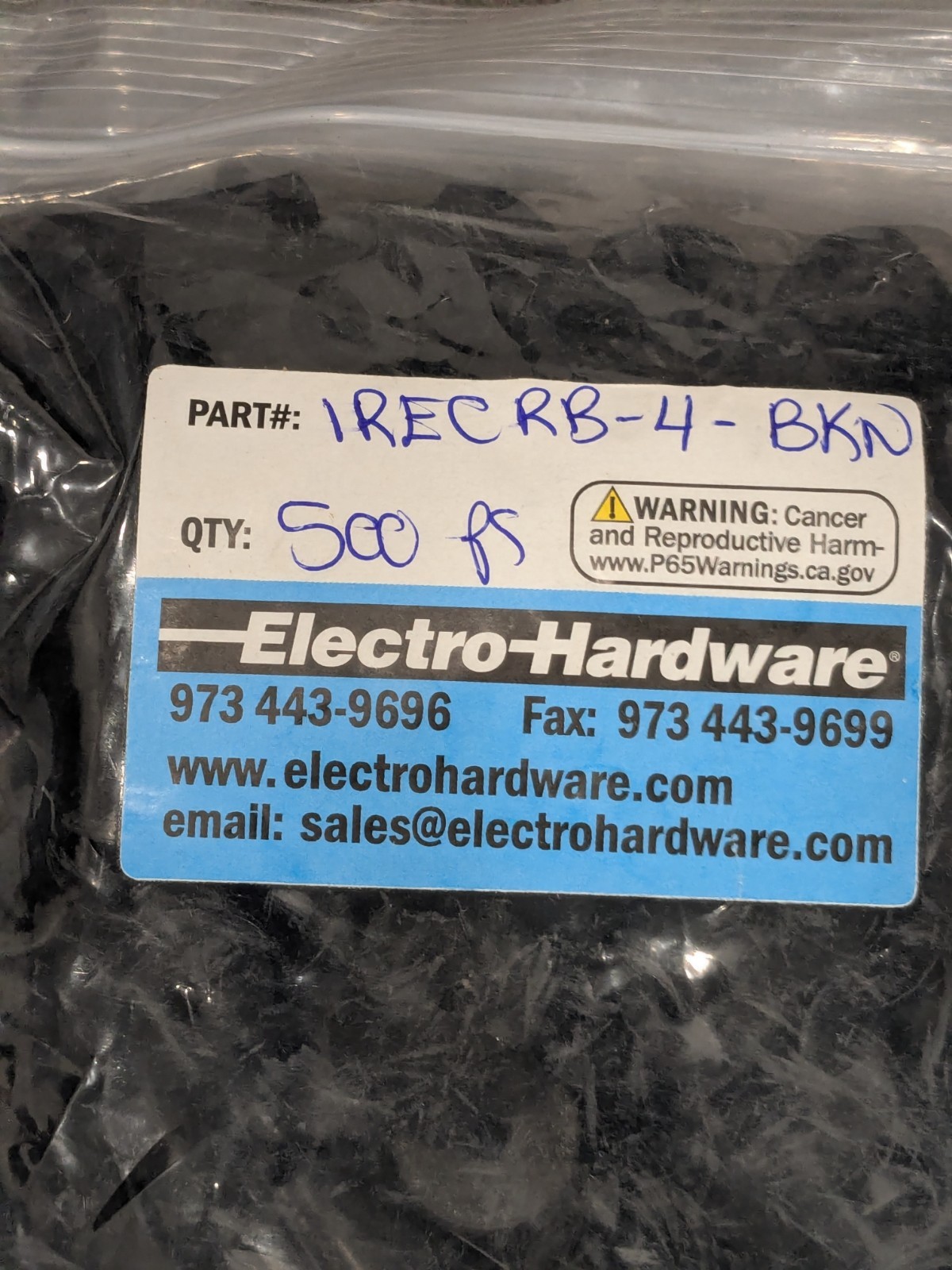 Electro-Hardware Rubber Bumpers 3/8 Thread, 9/16″ High 1000 PCS IRECRB-4-BKN