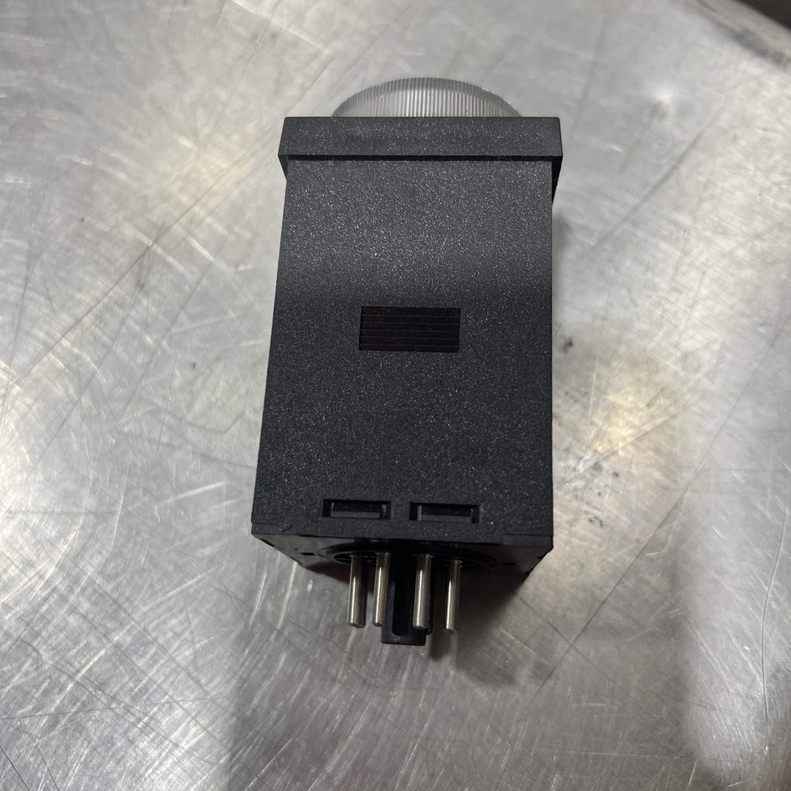 ATC DIVERSIFIED ELECTRONICS 405C-100-F-2-X 1/16 DIN Timer 1 or 10 sec/min/hr