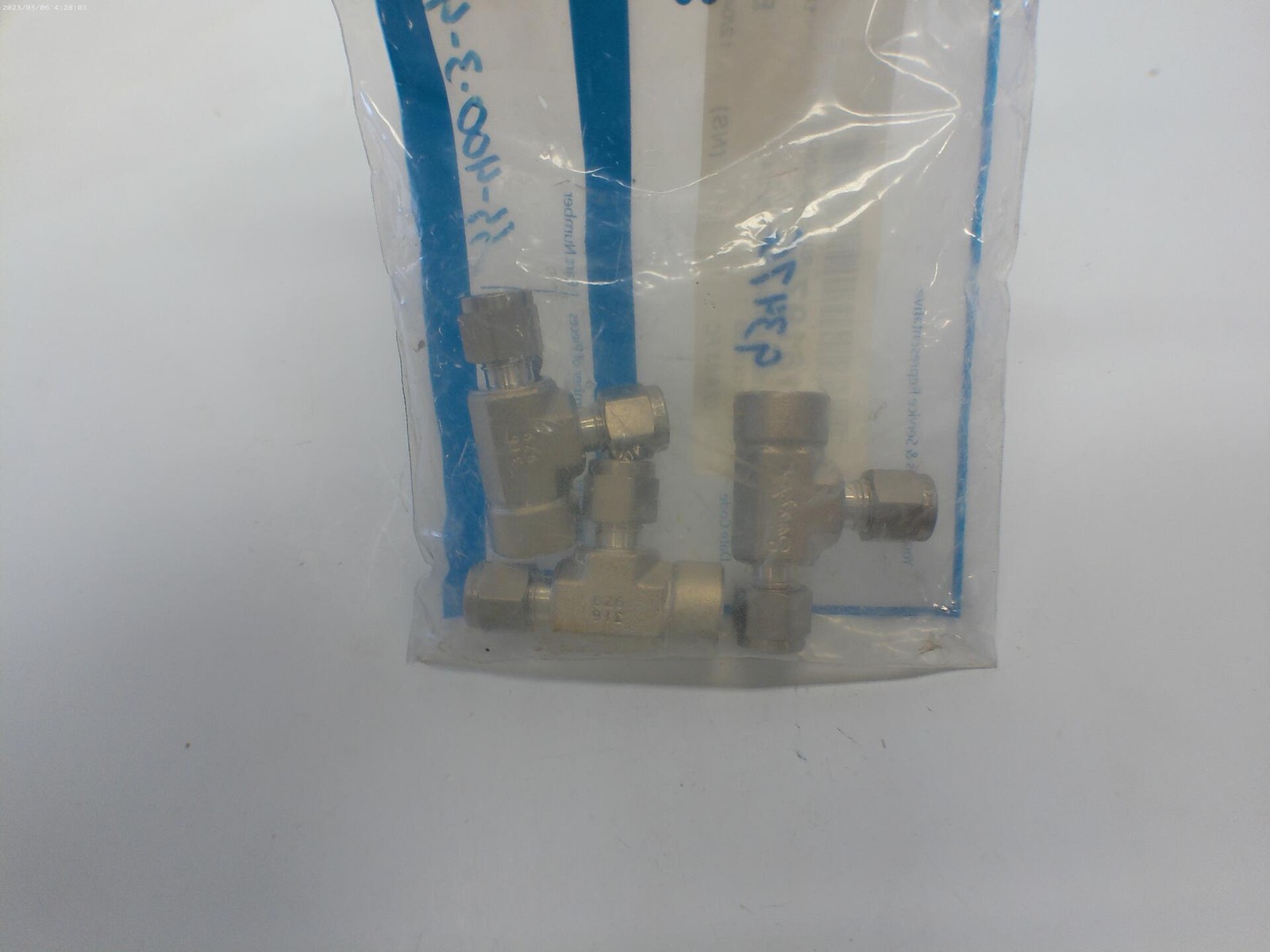 SWAGELOK SS-400-3-4TFT ADAPTER PKG OF 3 NSMP