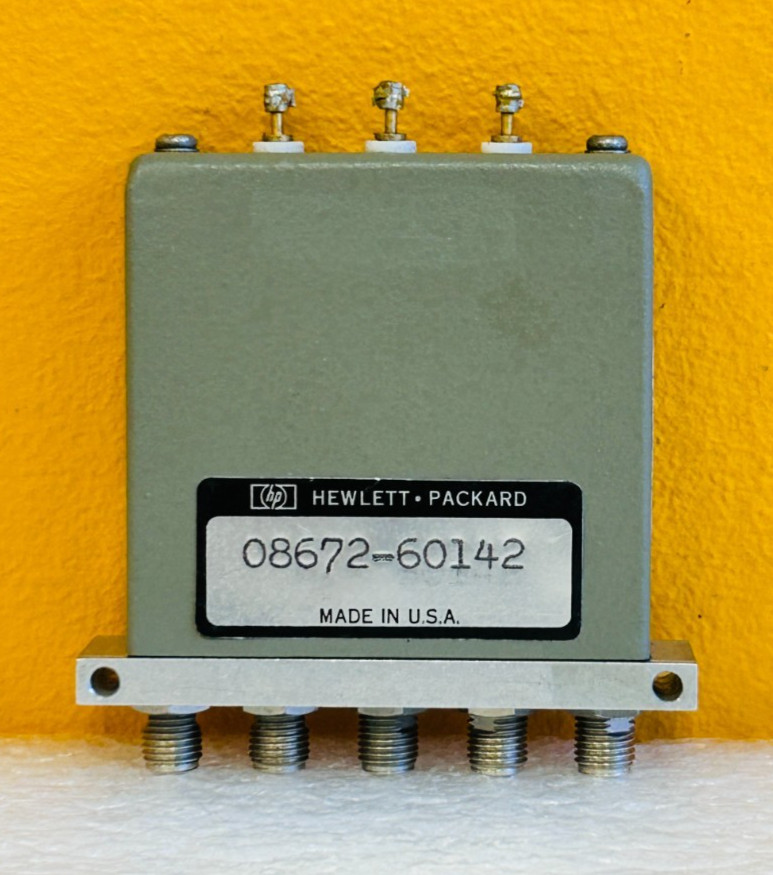 HP Agilent 08672-60142 18 GHz, 24 VDC, 5-Port, SMA (F) Coaxial Switch. Tested!