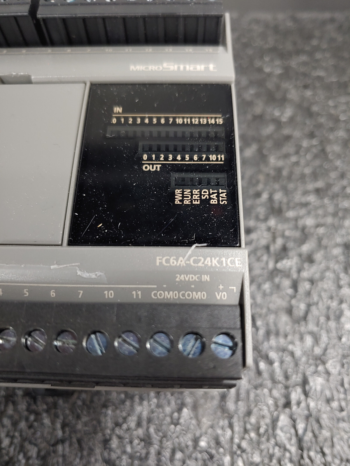 IDEC FC6A-C24K1CE 24IO CPU 24VDC Transistor Sink FC6A MicroSmart PLC