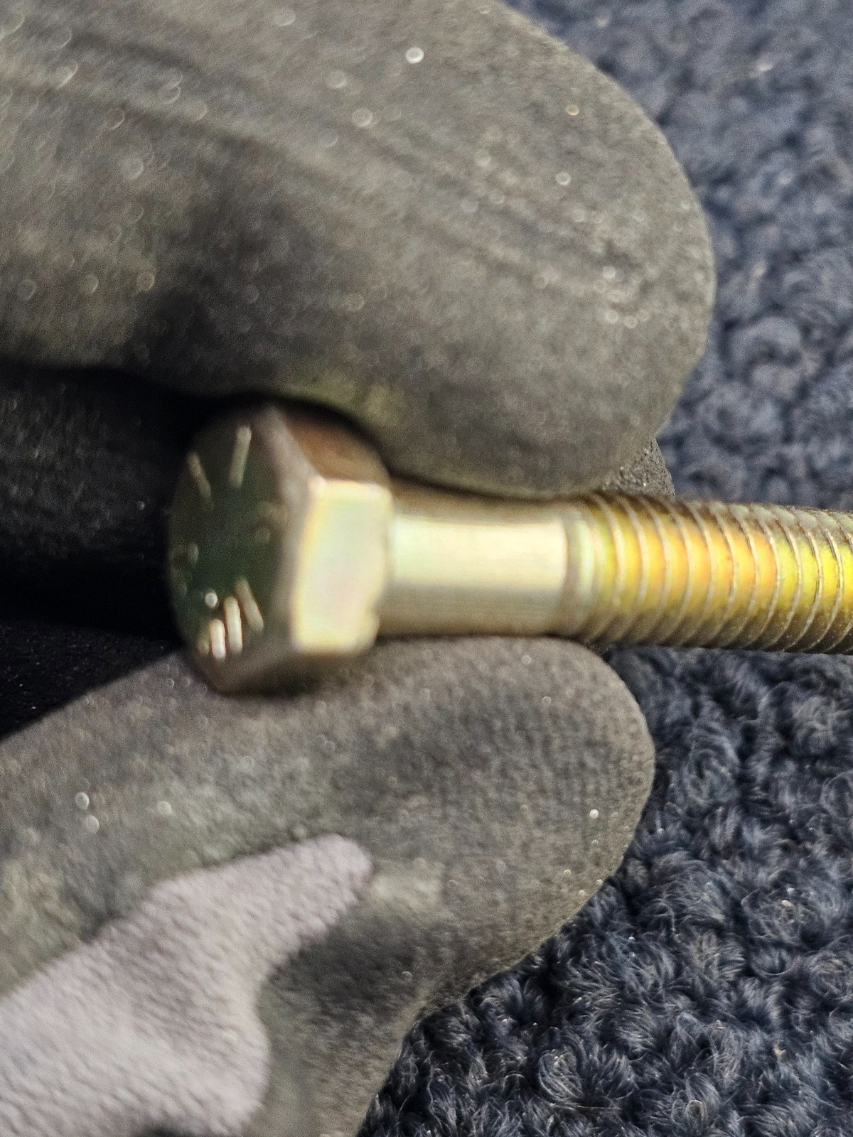 (QTY 100) Imperial Supplies 16129 Grade 8 Hex Cap Screw USS Thread 5/16 x 2