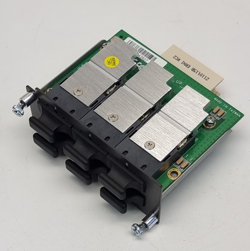 Moxa PM-7200-6SSC V1.1 Fast Ethernet Module with 6 100BaseFX single-mode ports