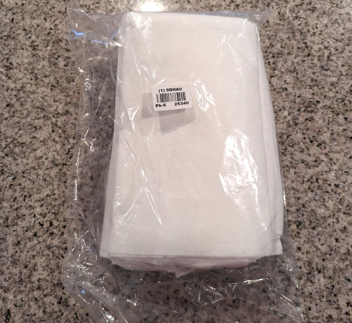 GRAINGER APPROVED 25340 Disposable Bath Towels,White,PK6