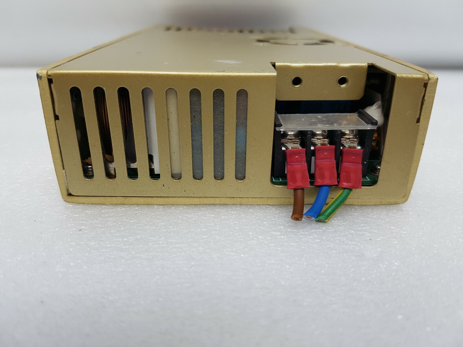 XP Power pbm200pt02c power supply