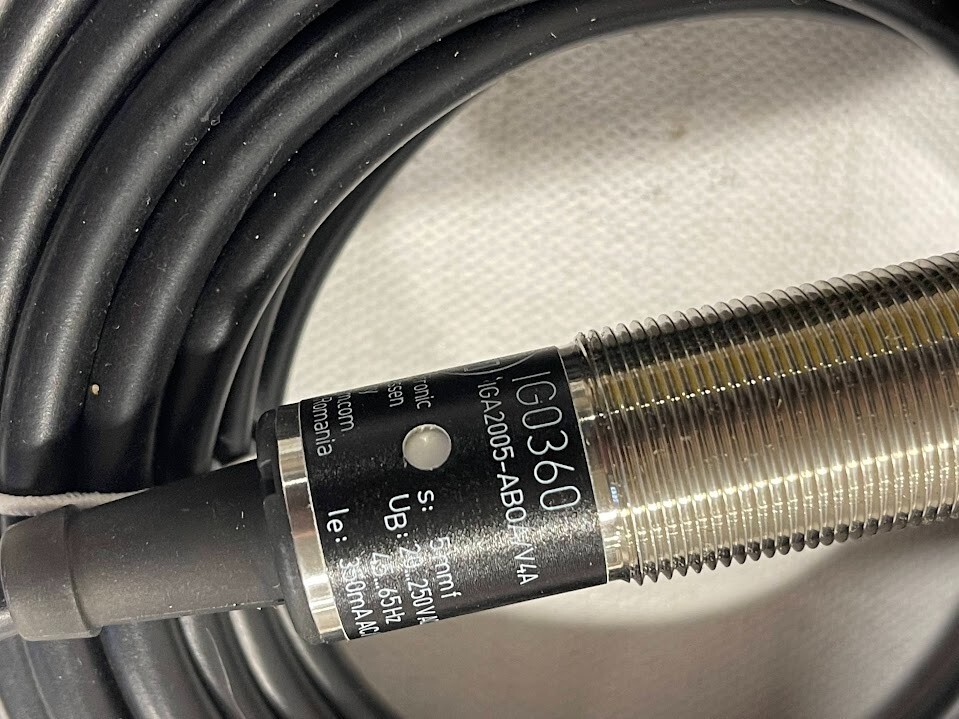 New – IG0360 INDUCTIVE SENSOR