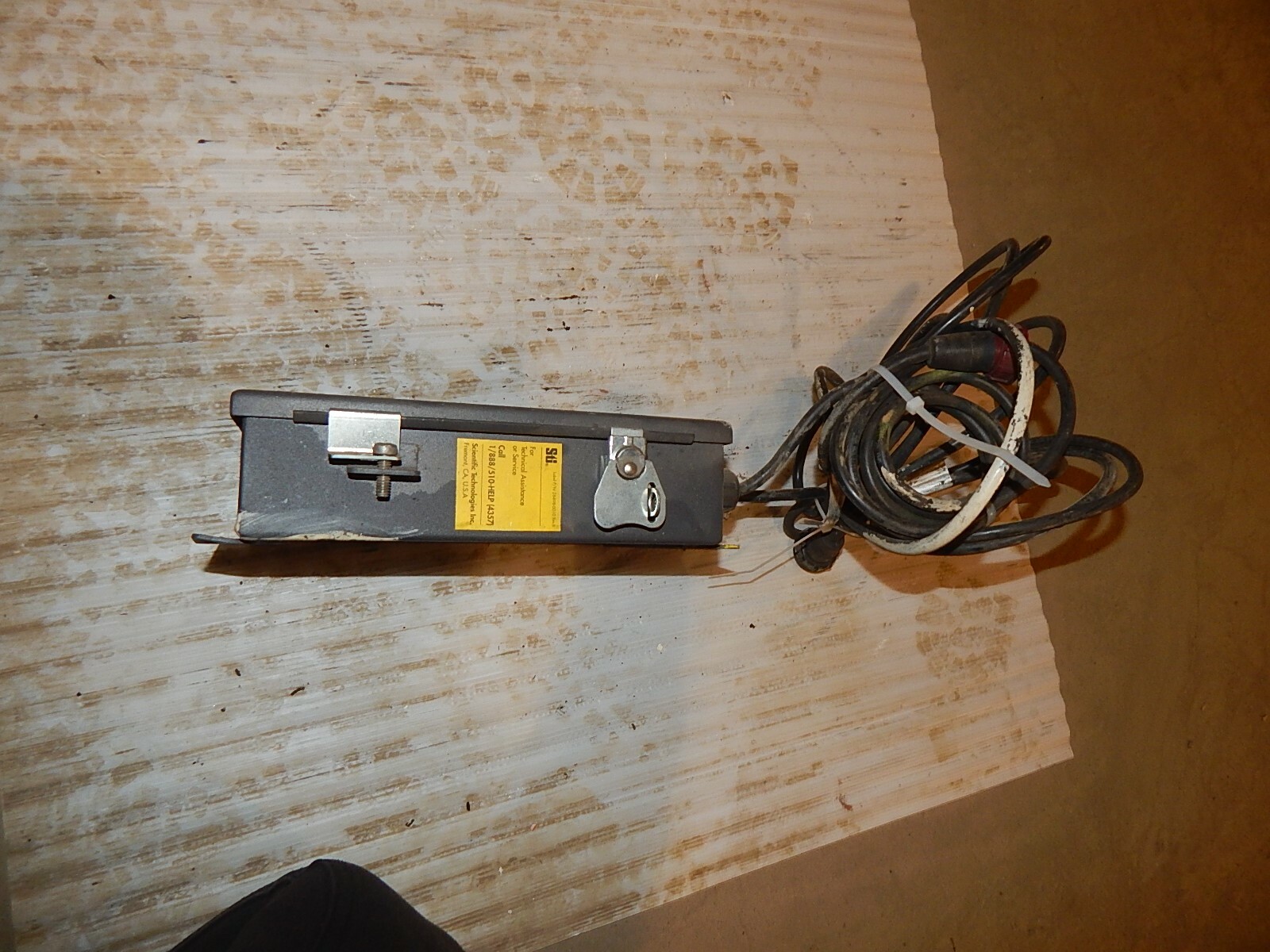 STI 28498-0010 Controller Rev B 14377 Rev H TSE 001 10-02 70027-1002