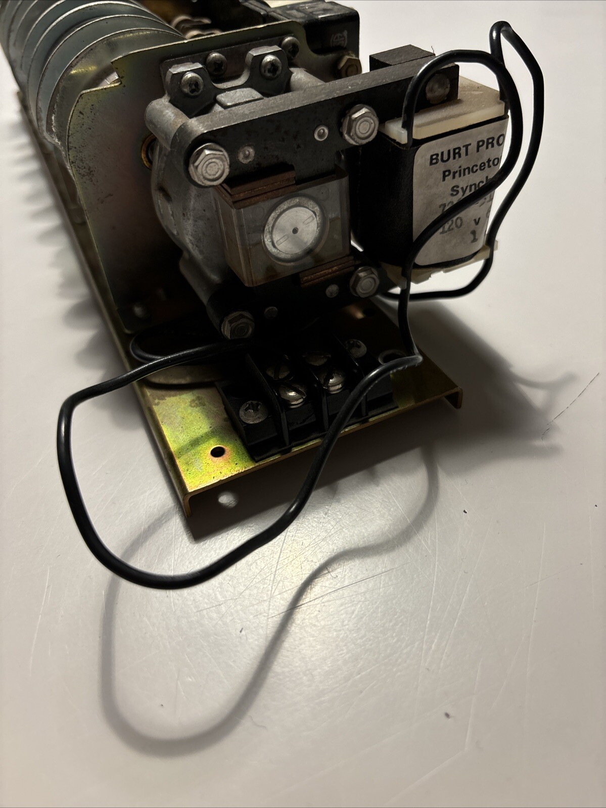 DANAHER CONTROLS MP12A621 / MP12A621 Good Used Condition, Tested!