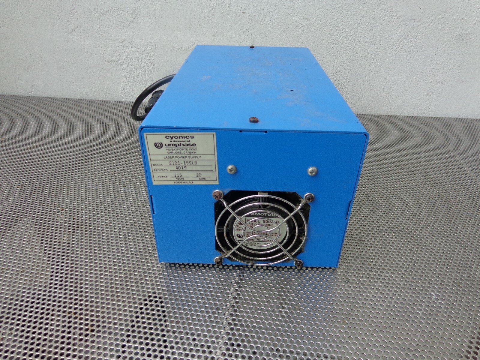 Becton Dickinson FAC Scan Laser Power Supply Cyonics 2101-15SLB JDS Uniphase