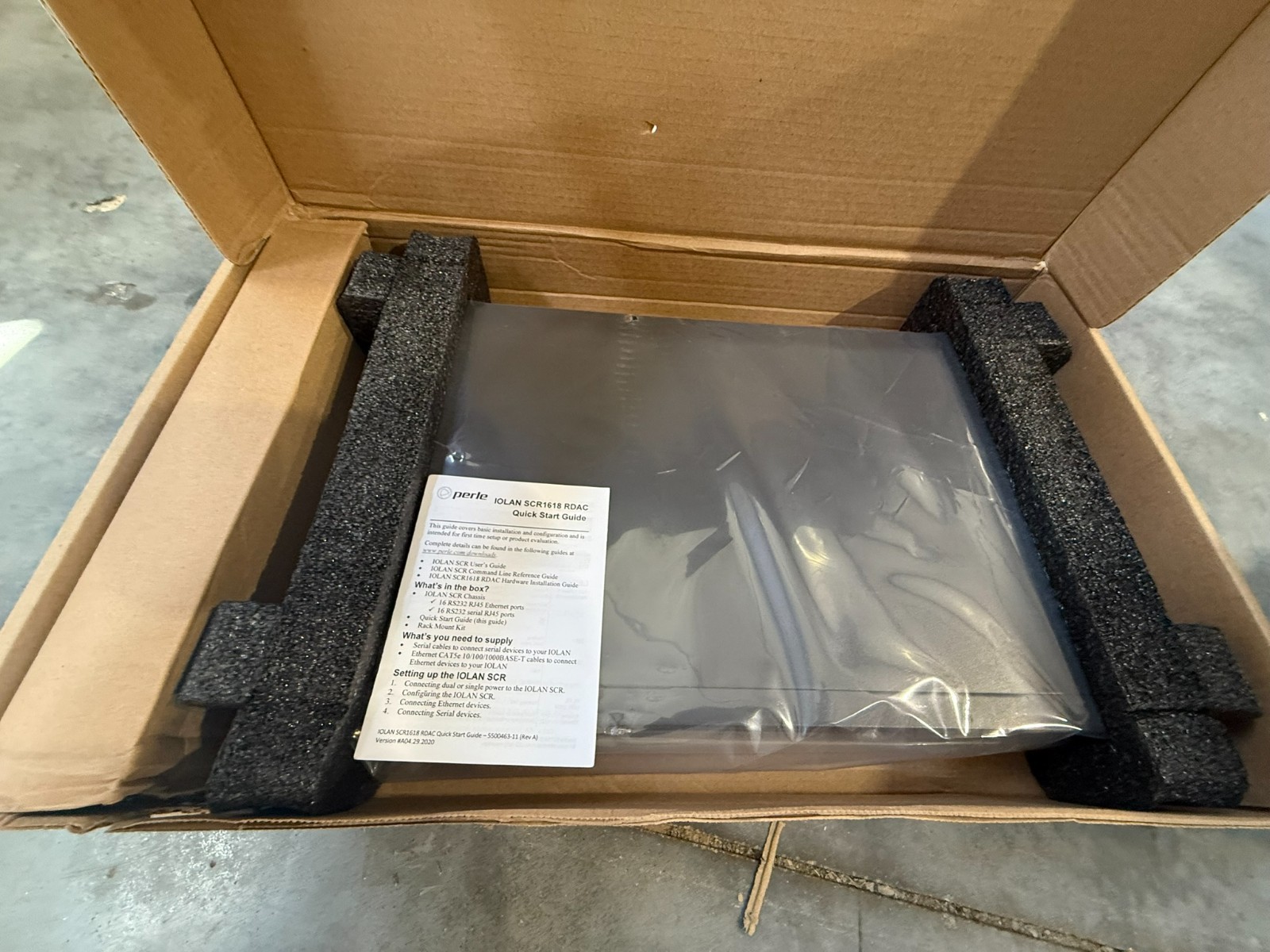 Perle Iolan SCR1618 RDAC Secure Console Server 04031138 Open Box