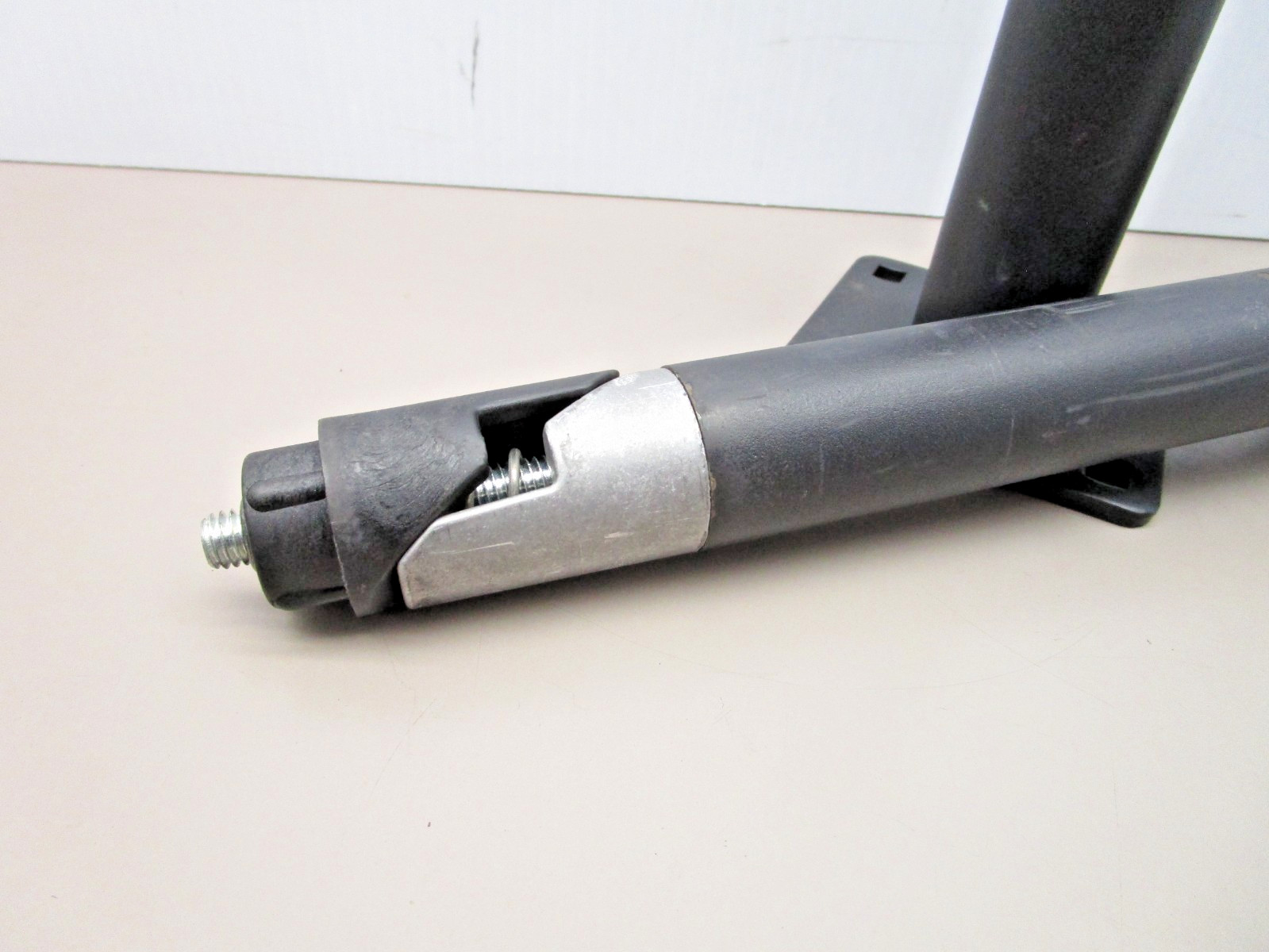 RAM Mount RAM-VP Tele-Pole Assembly 12″ Lower and 8″ Upper Pole