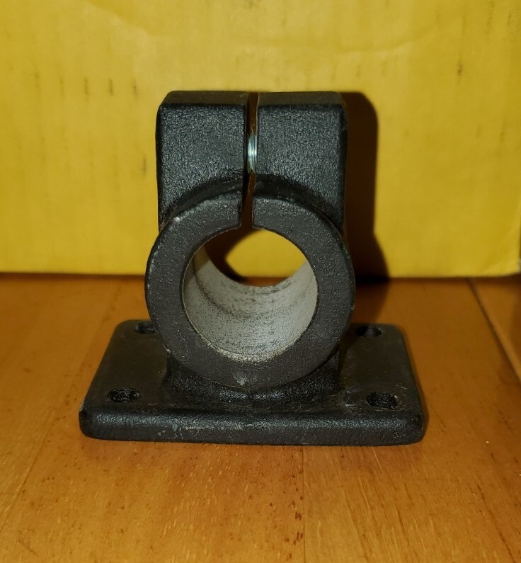 J.W. WINCO 146-B1.00-40-2-SW Flanged Connector Clamp