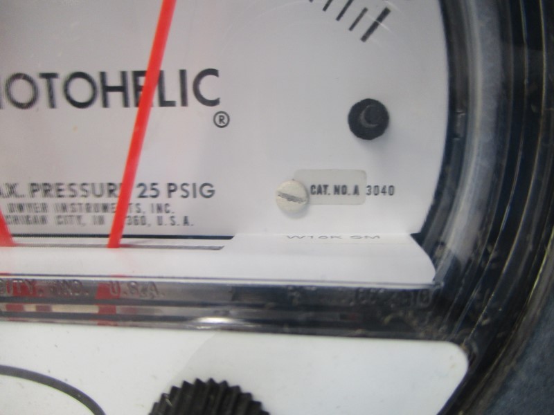 DWYER INSTRUMENTS A3040 120VAC 10A 25PSI NSMP