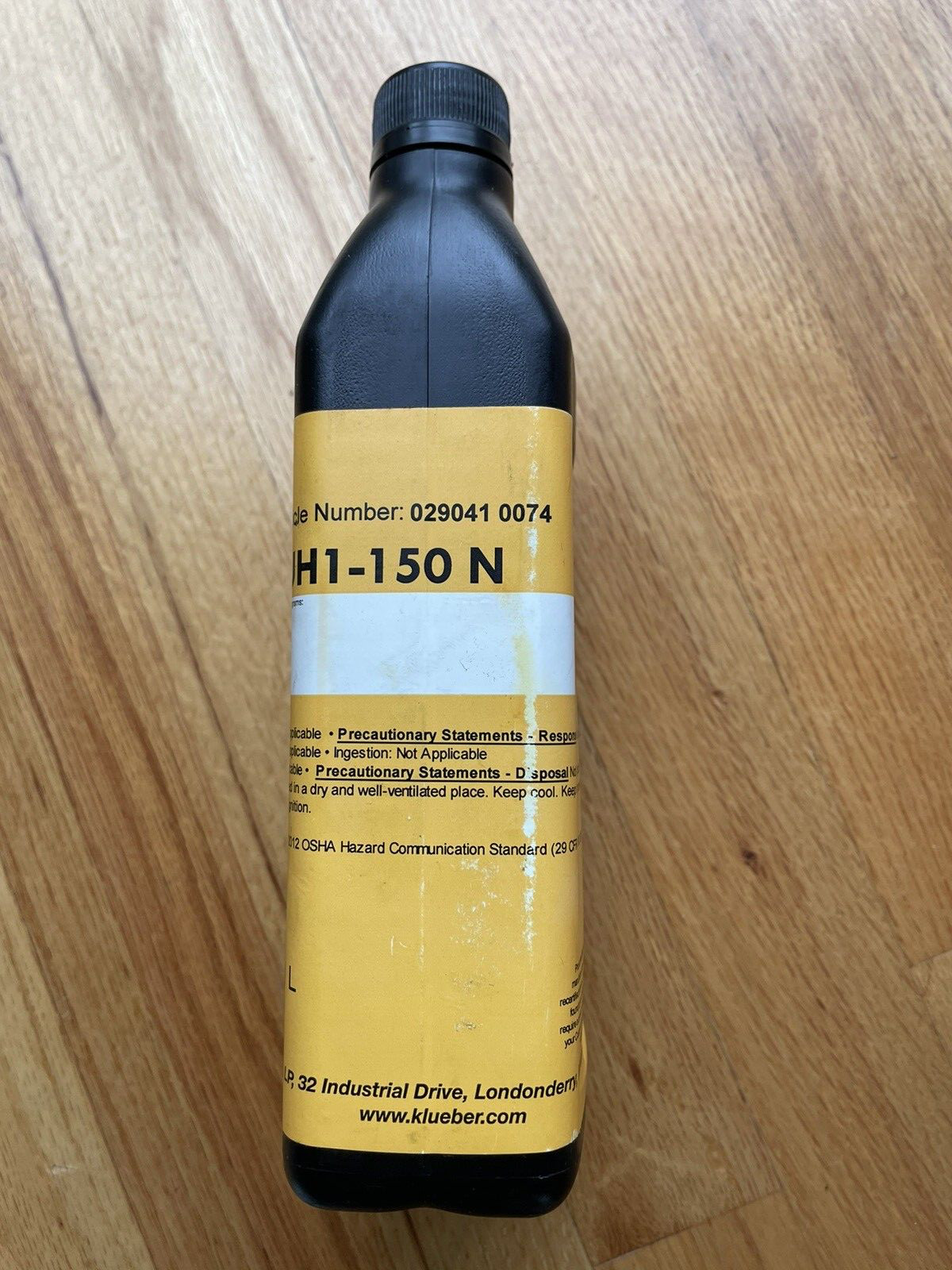 Kluberoil 4 UH1-150N Food Grade Synthetic Gear Oil – Two 1 Liter Bottles – NEW