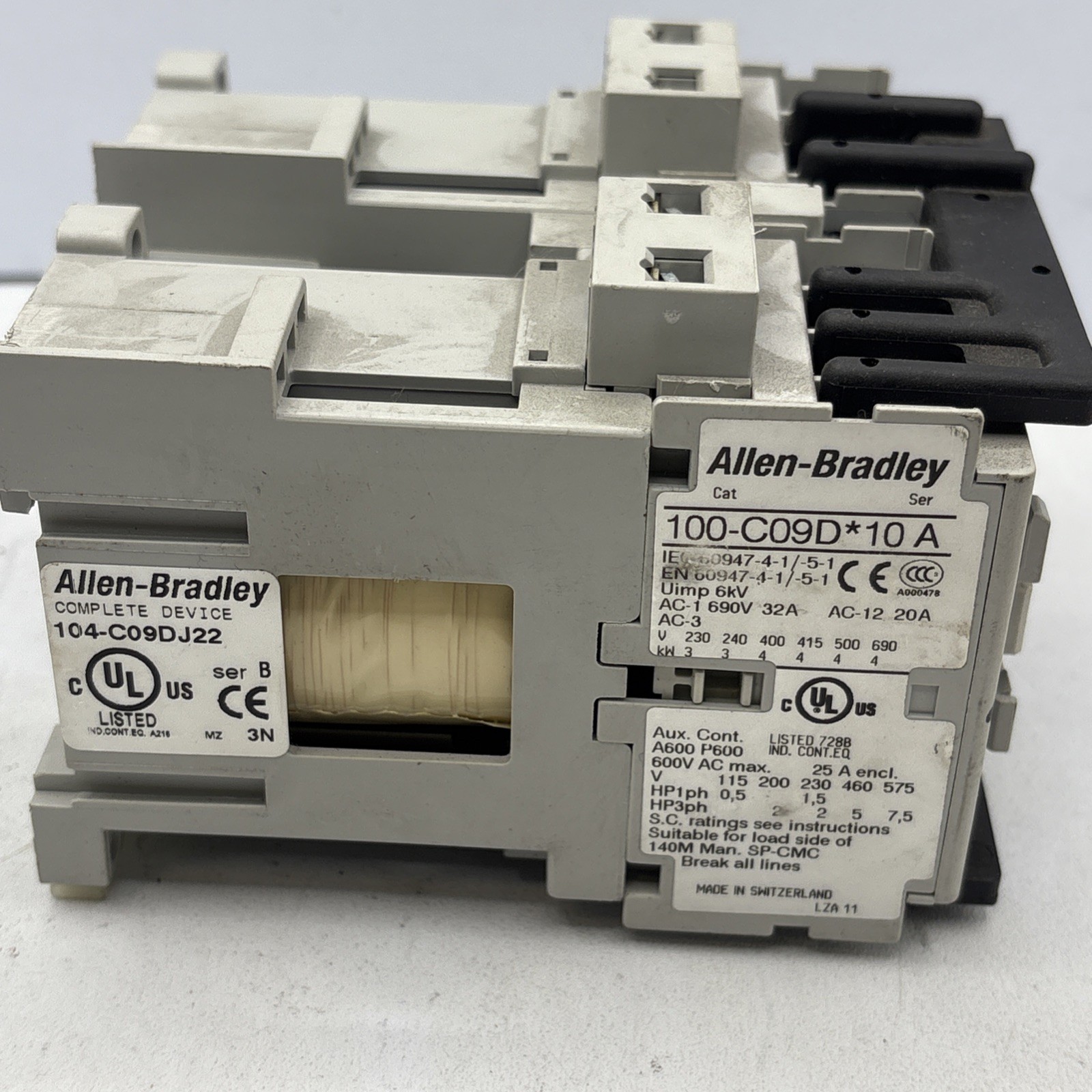 ALLEN BRADLEY 104-C09DJ22 B REVERSING CONTACTOR WITH 2 100-C09D*10 A Coils